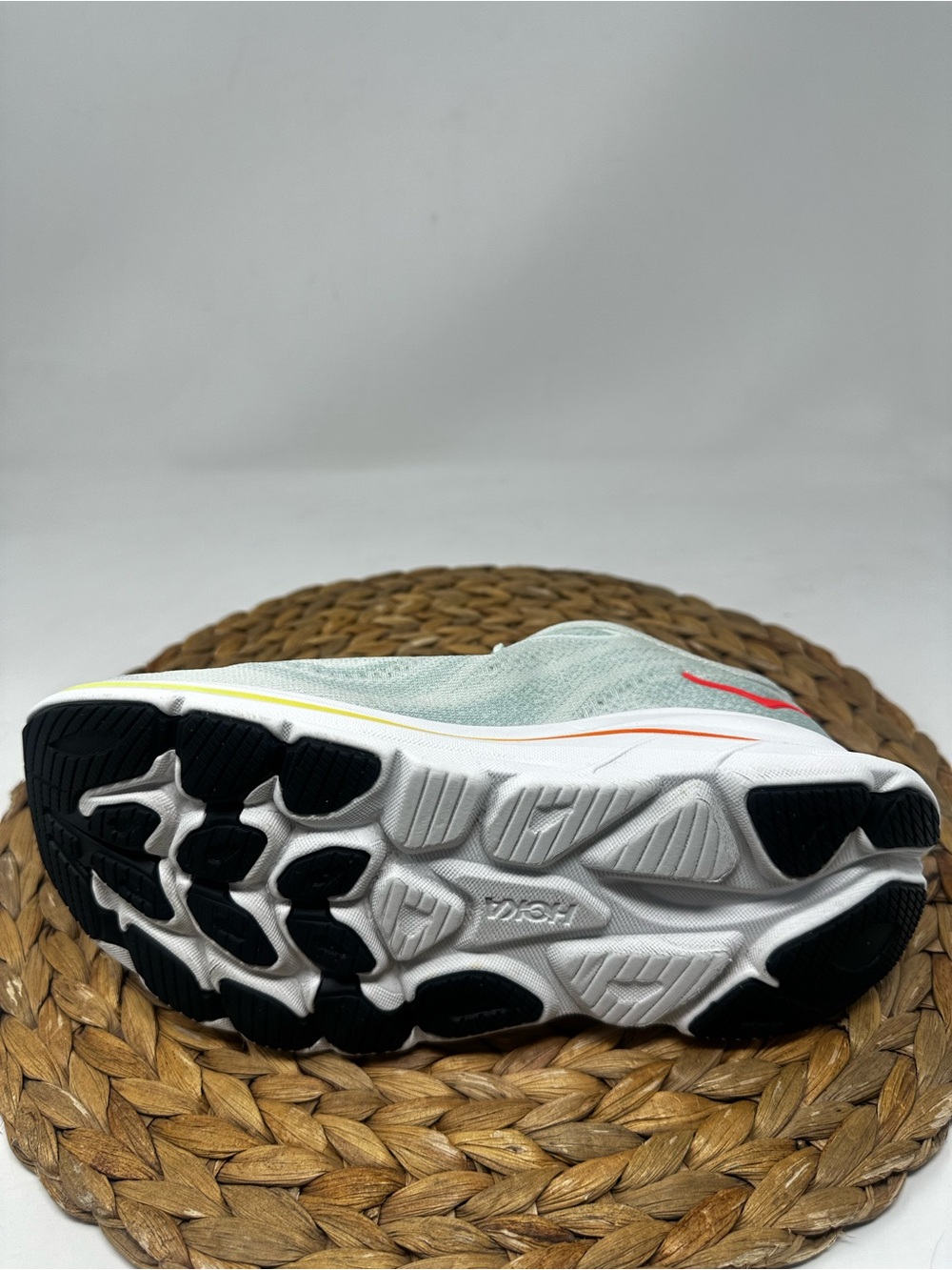 Hoka Women's Clifton 10 - Picture 3 of 10